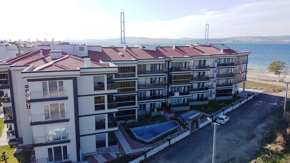 Gündemi Takip Ediyor, Modern Projeler Üretiyoruz!